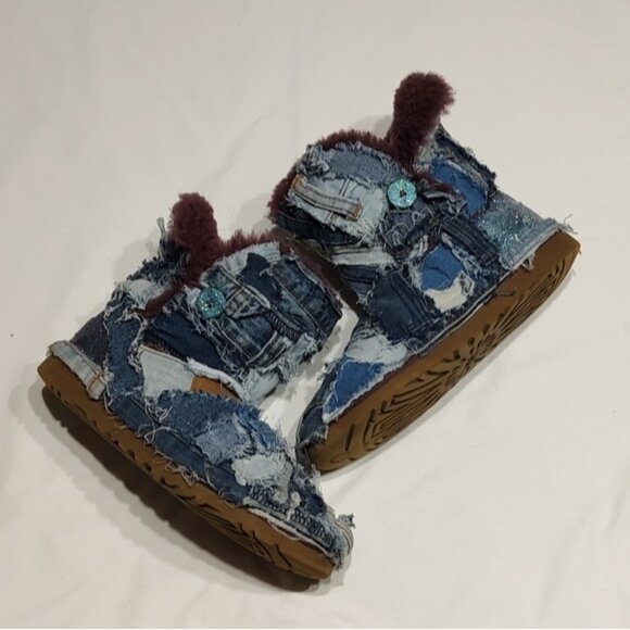 UGG Custom Denim Patchwork Bailey Button Boots 6Y 5W - Picture 2 of 11